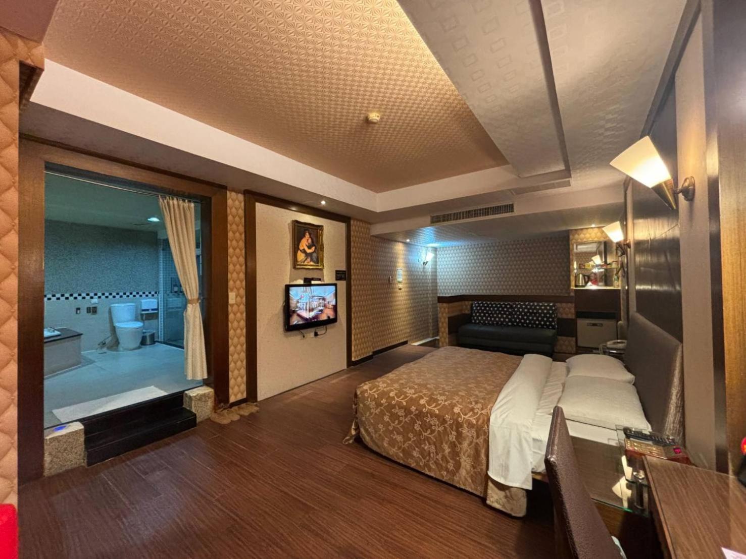 Hua Xiang Motel - Da Chang Kaohsiung Eksteriør bilde