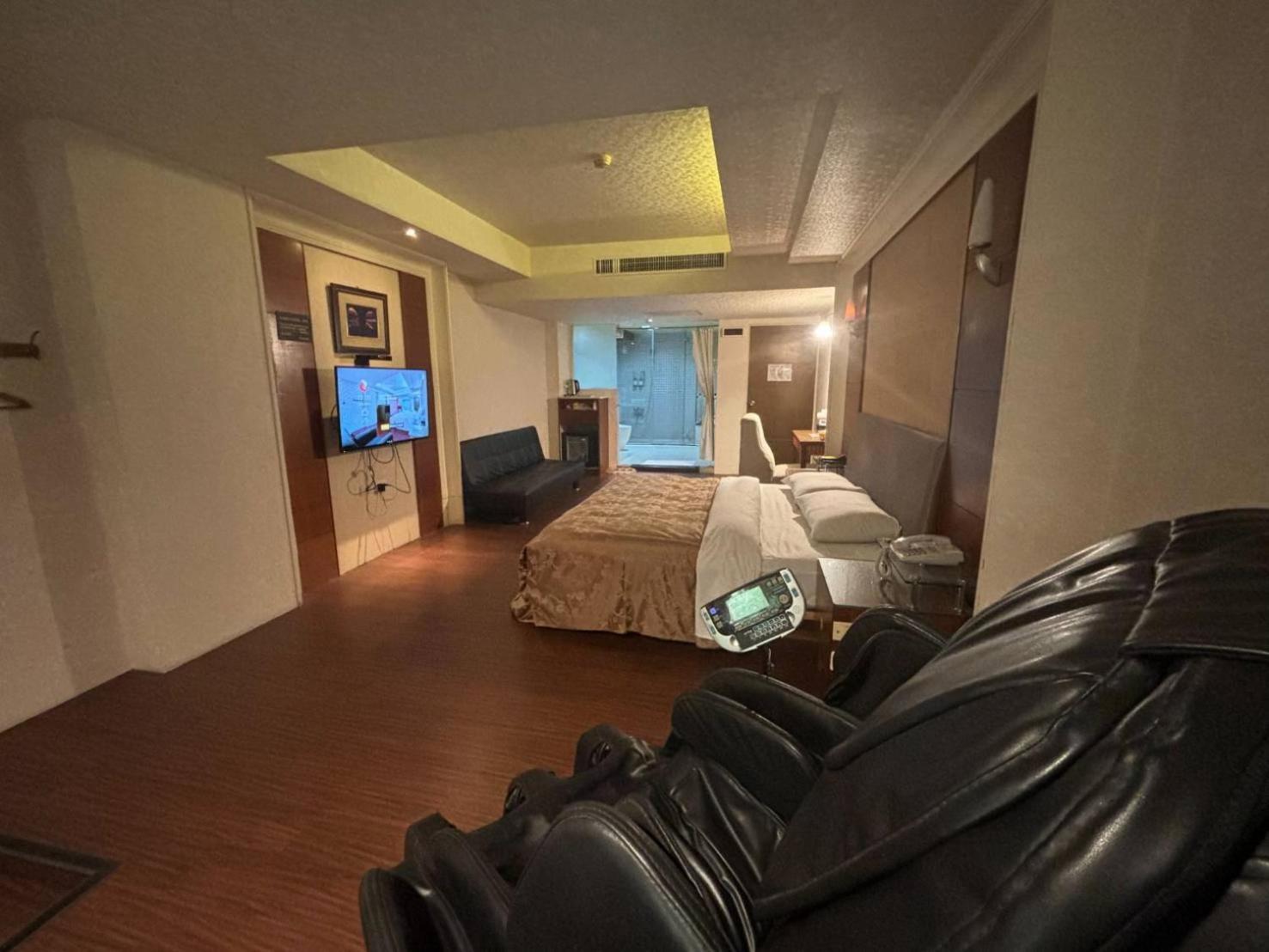 Hua Xiang Motel - Da Chang Kaohsiung Eksteriør bilde