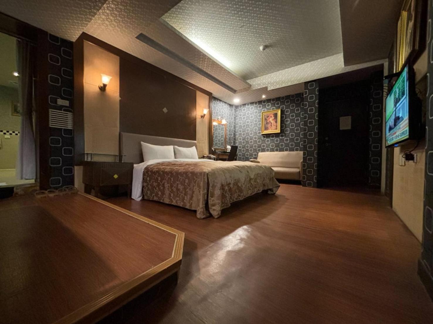 Hua Xiang Motel - Da Chang Kaohsiung Eksteriør bilde